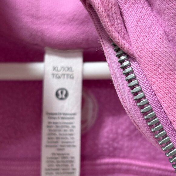 Lululemon Scuba Quarter Zip - Picture 9 of 9